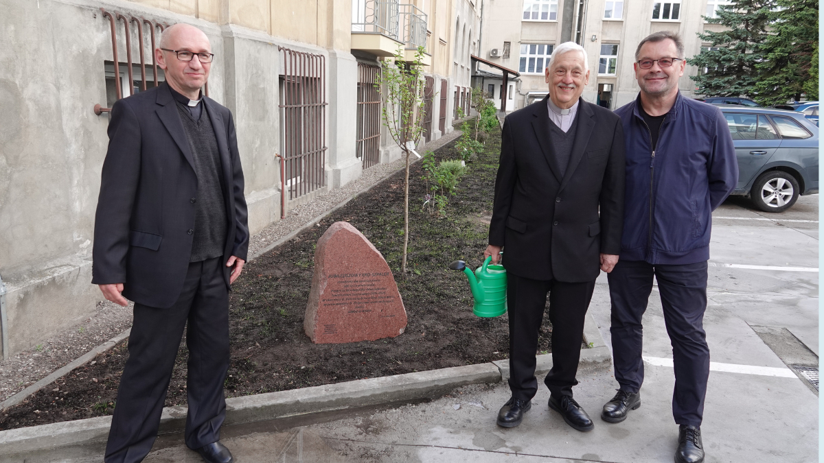 Arturo Sosa Jubilee Garden Poland